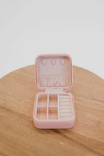 Load image into Gallery viewer, Blush Classic Jewelry Case