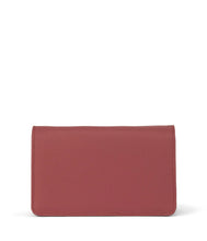 Load image into Gallery viewer, BEE PURITY 2 IN 1 CROSSBODY CLUTCH IN LYCHEE