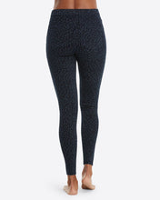 Load image into Gallery viewer, SPANX Leopard Jeanish-Ankle Leggings