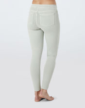Load image into Gallery viewer, SPANX Ankle Jeanish Leggings
