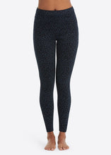Load image into Gallery viewer, SPANX Leopard Jeanish-Ankle Leggings