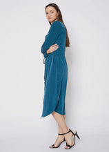 Load image into Gallery viewer, Cinchded Waist button Up Shirt Dress
