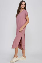 Load image into Gallery viewer, Everyday Butter Soft V-Neck Maxi in Mauve
