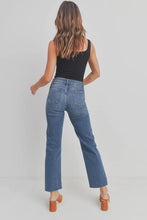 Load image into Gallery viewer, The Jerry Straight Hem Jeans
