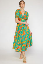 Load image into Gallery viewer, Green Floral Puff Sleeve Cut Out Midi Dress
