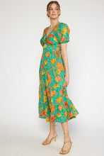 Load image into Gallery viewer, Green Floral Puff Sleeve Cut Out Midi Dress
