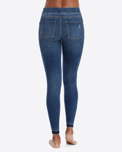Load image into Gallery viewer, SPANX Distressed Skinny Jeans
