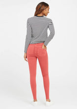 Load image into Gallery viewer, SPANX Nantucket Red Jeanish Leggings
