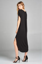 Load image into Gallery viewer, Everyday Butter Soft V-Neck Maxi
