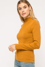 Load image into Gallery viewer, Essential Sweater

