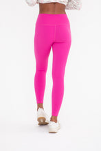 Load image into Gallery viewer, Ultra Form Fit High Waist Active Leggings
