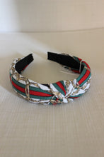 Load image into Gallery viewer, Chain Print Knotted Headband
