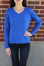 Load image into Gallery viewer, Cotton Cashmere Vneck Sweater
