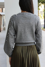 Load image into Gallery viewer, Gemma Pearl Sweater
