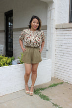 Load image into Gallery viewer, Adeline Oversize Blouse
