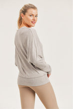 Load image into Gallery viewer, Active Dolman Sleeve
