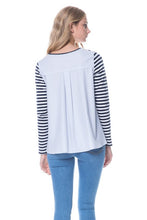 Load image into Gallery viewer, Contrast Back Stripe Top
