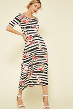 Load image into Gallery viewer, Floral Print Midi Dress with Pockets
