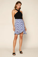 Load image into Gallery viewer, Cross Neck Sleeveless Top
