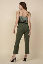 Load image into Gallery viewer, Welt Pocket Trousers in Olive
