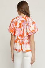 Load image into Gallery viewer, Floral Bubble Sleeve Pleated Blouse
